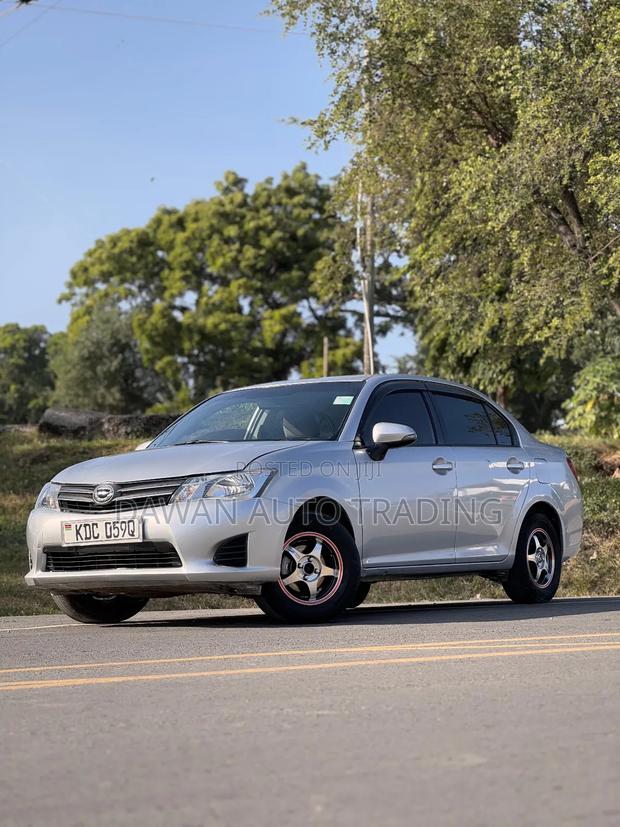 Toyota Axio 2014 Silver
