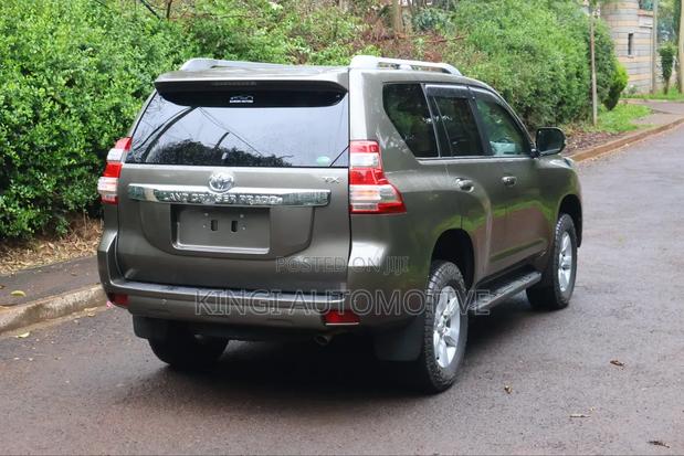 Toyota Land Cruiser Prado 2.8 D-4D 2016 Gold