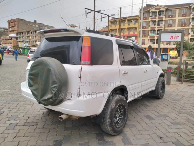 Honda CR-V 1995 White