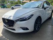 Mazda Axela 2018 Pearl for sale