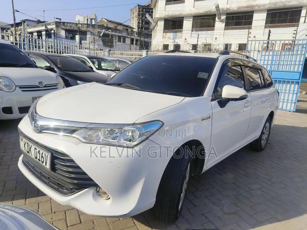 Toyota Corolla Fielder 2016 White