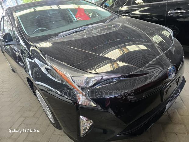 Toyota Prius 2018 Matt Black