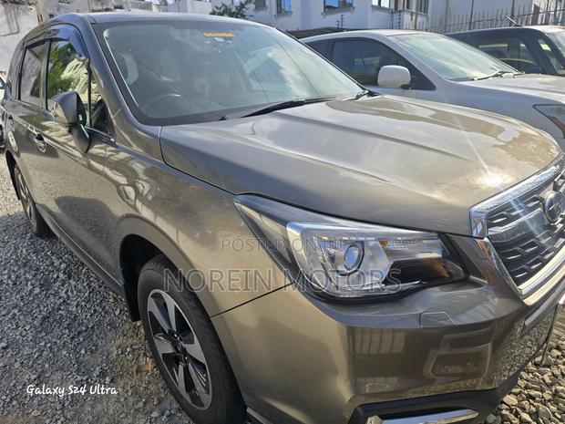 Subaru Forester 2017 Gold