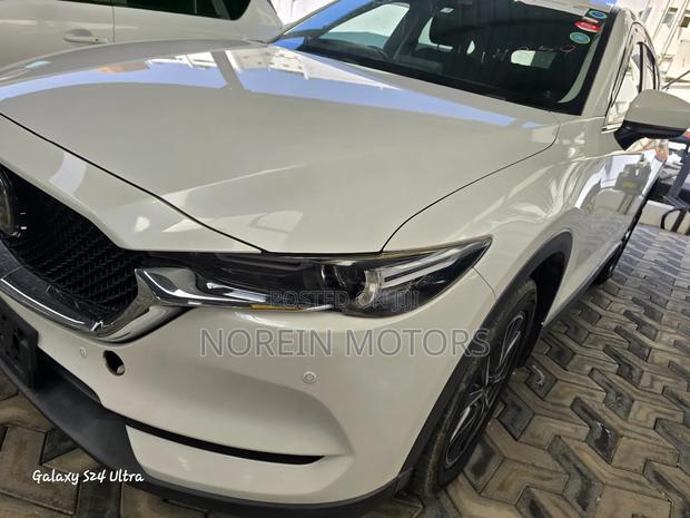 Mazda CX-5 2018 White