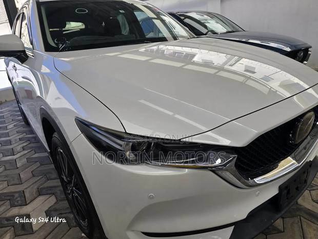 Mazda CX-5 2018 White