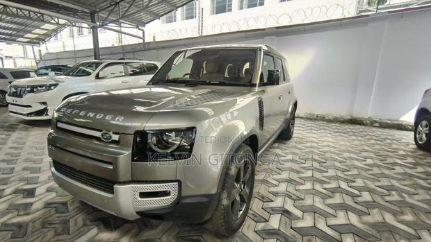Land Rover Defender 2019 Green