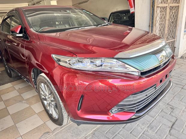 Toyota Harrier 2.0 2018 Burgundy