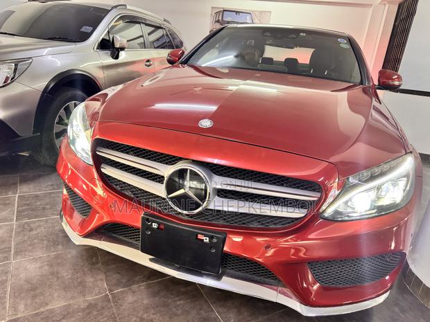Mercedes-Benz C200 2018 Burgundy