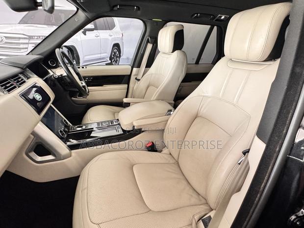 Land Rover Range Rover Vogue 2018 Black
