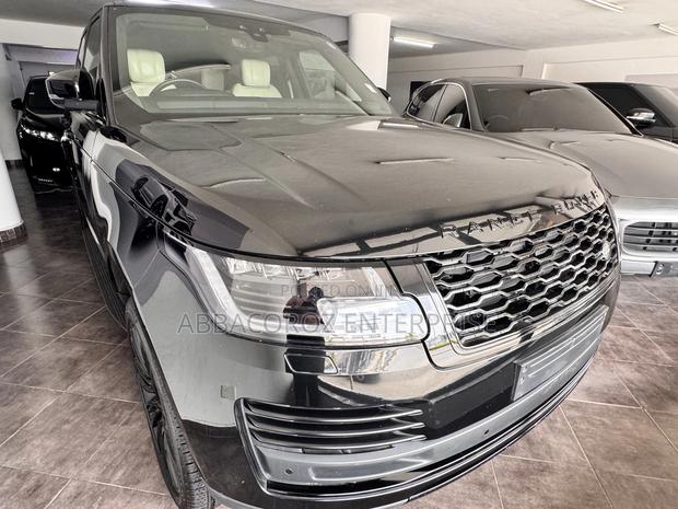 Land Rover Range Rover Vogue 2018 Black