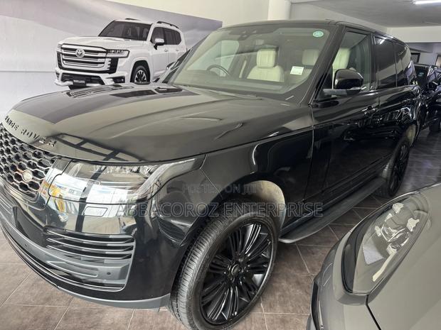 Land Rover Range Rover Vogue 2018 Black