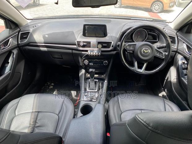 Mazda Axela 2018 Black