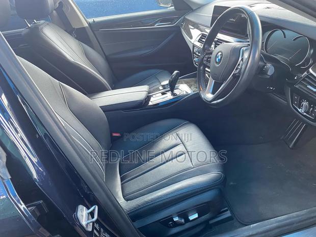 BMW 530i 2018 Blue