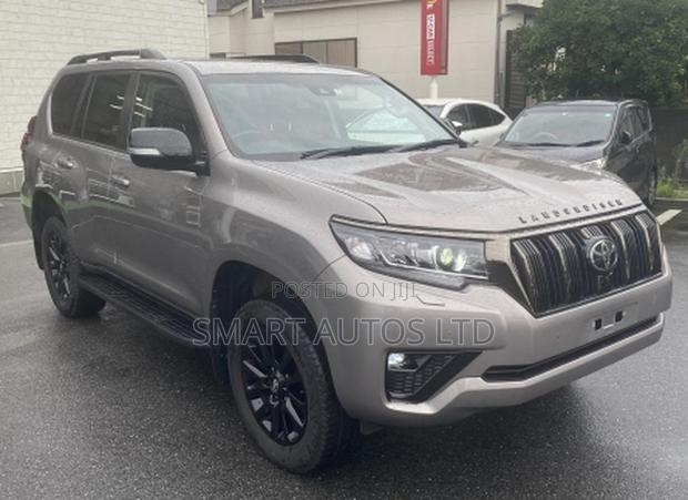 Toyota Land Cruiser Prado 2.8 2021
