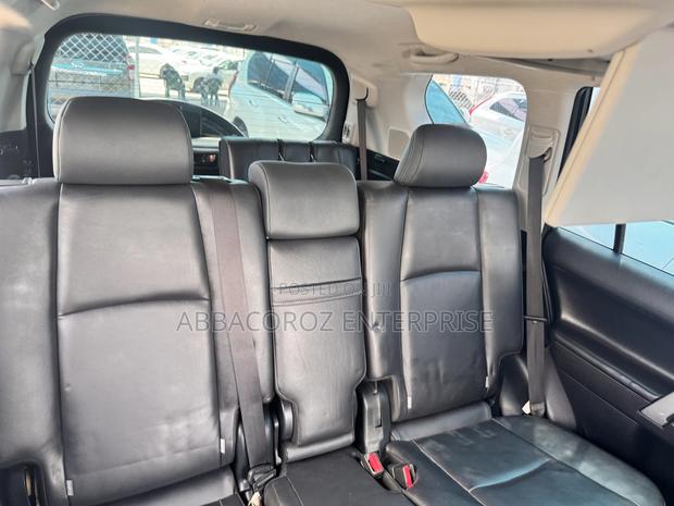 Toyota Land Cruiser Prado 3.0 172hp 2018 Gray