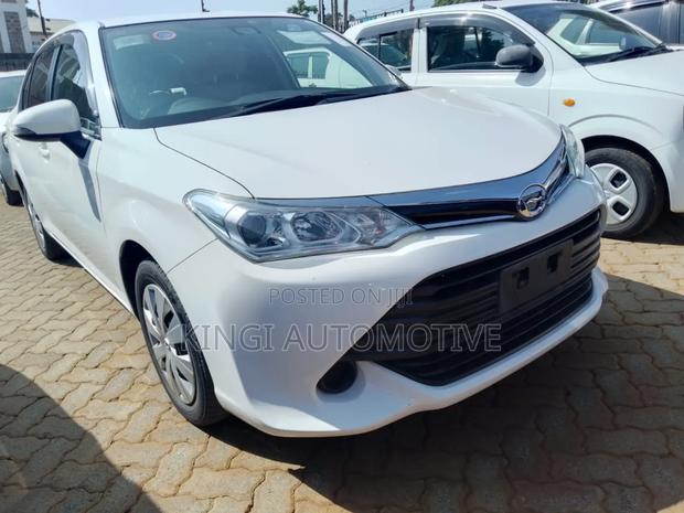Toyota Axio 1.5 G 2WD 2017 White