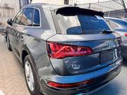 Audi Q5 2018 Gray for sale
