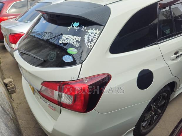Subaru Levorg 2017 White