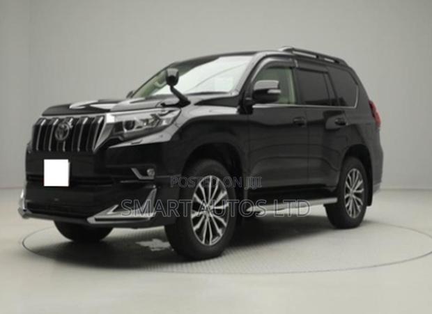 Toyota Land Cruiser Prado 2.8 2018 Matt Black