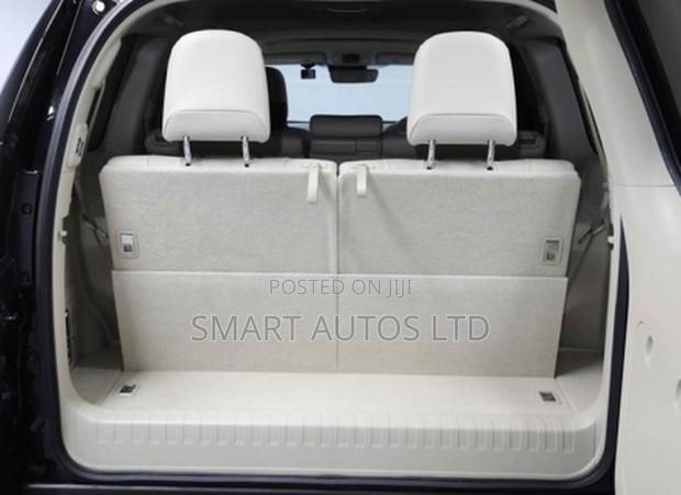 Toyota Land Cruiser Prado 2.8 2018 Matt Black