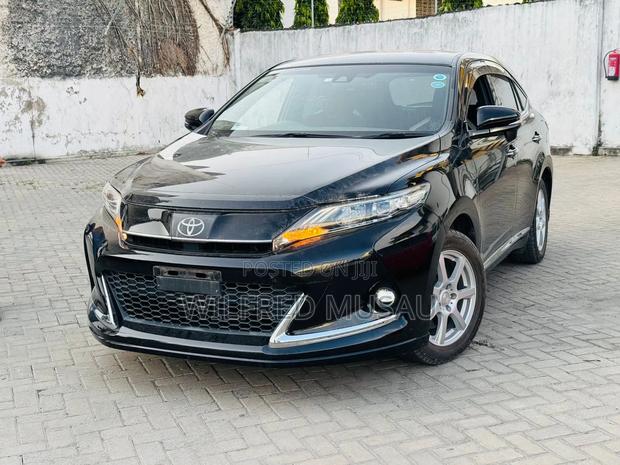 Toyota Harrier 2018 Black