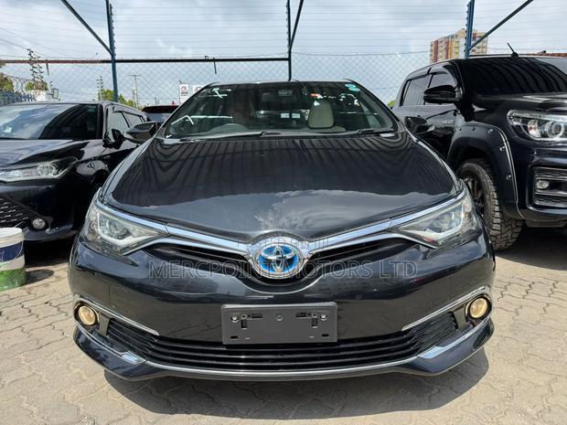 Toyota Auris 2018 Black