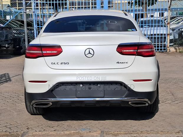 Mercedes-Benz GLC-Class 2017 White