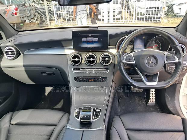 Mercedes-Benz GLC-Class 2017 White