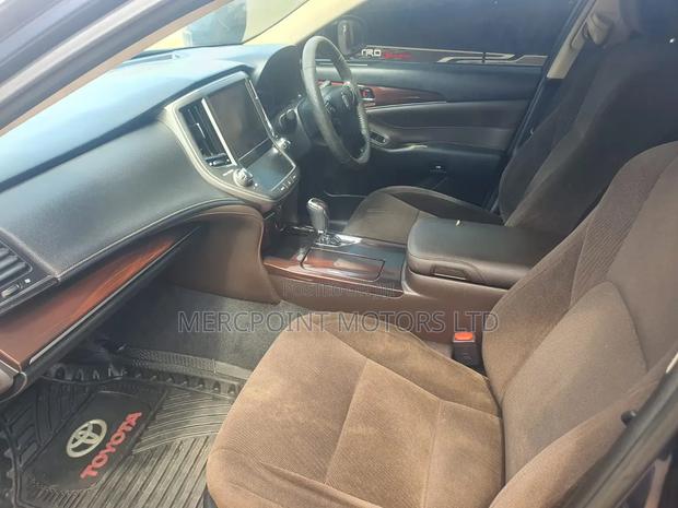Toyota Crown 2013 Blue