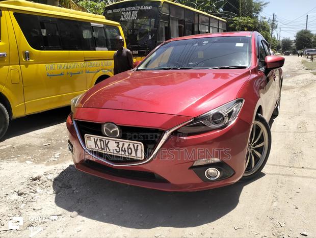 Mazda Axela 2015 Red
