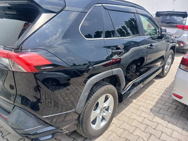 Toyota RAV4 2018 Black