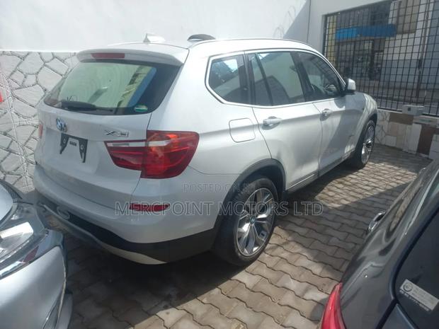 BMW X3 xDrive30i AWD 2018 White