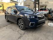 Subaru Forester 2.5i Premium AWD 2018 Gray for sale