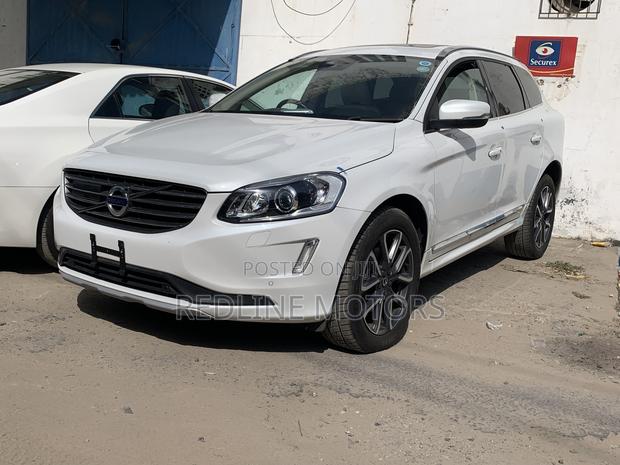 Volvo XC60 T5 Dynamic FWD 2017 Off white