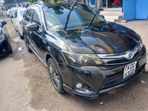 Toyota Corolla Fielder 2015 Black