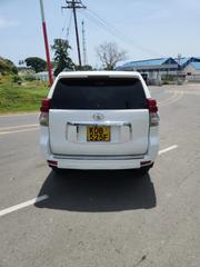 Toyota Land Cruiser Prado 2014 White for sale
