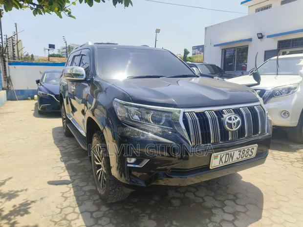 Toyota Land Cruiser Prado 2016 Black