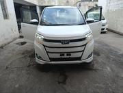 Toyota Noah 2.0 AWD (8 Seater) 2018 White for sale