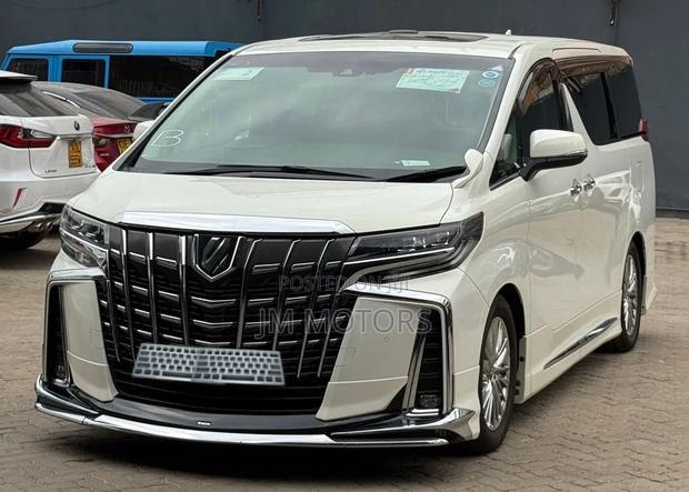 Toyota Alphard 2018 White