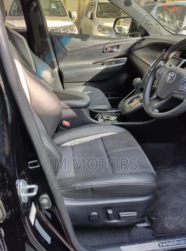 Toyota Harrier 2017 Black