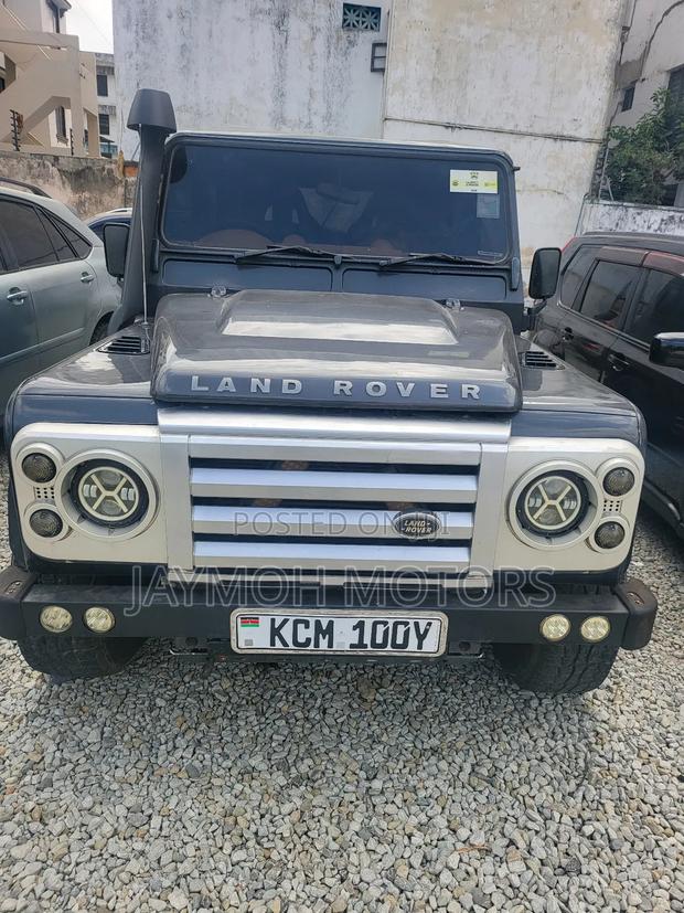 Land Rover Defender 2013 Gray