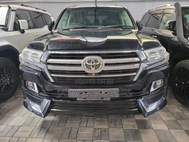 Toyota Land Cruiser 2014 Black
