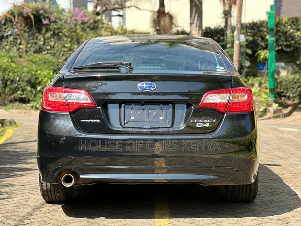Subaru Legacy 2017 Black