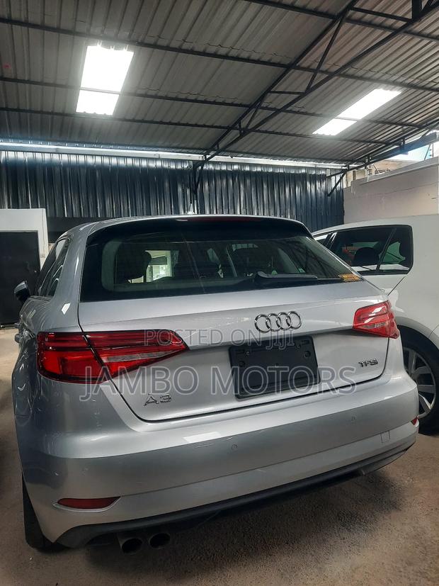 Audi A3 2.0T Tech Premium FWD 2018 Silver