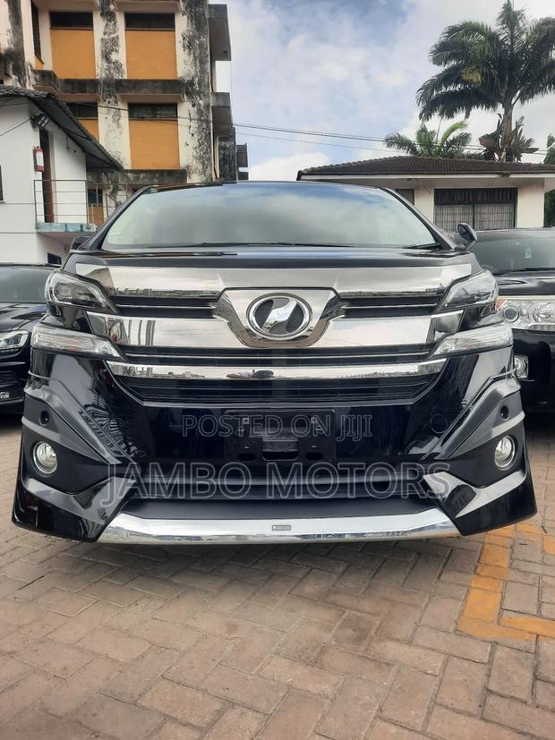 Toyota Vellfire 2018 Black
