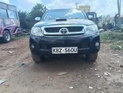 Toyota Hilux 2.5 D-4D SRX 2007 Black for sale