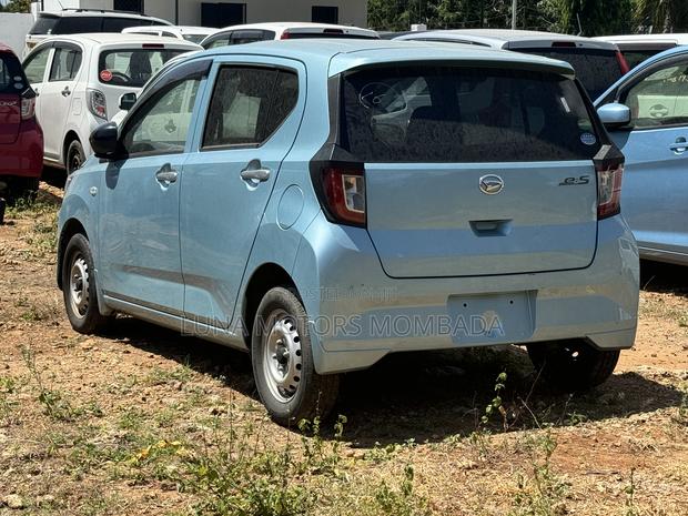 Daihatsu Mira 2018 Blue