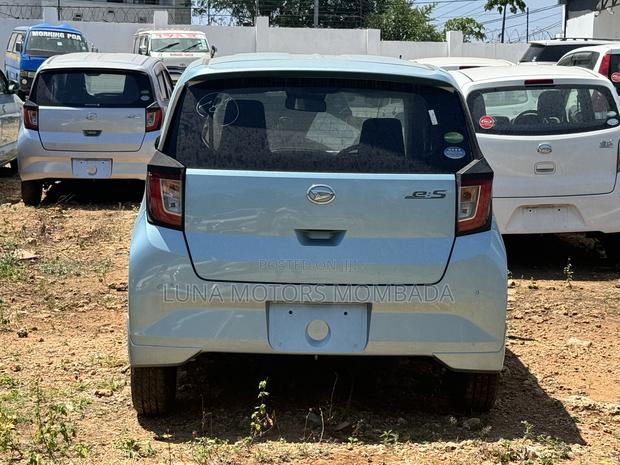Daihatsu Mira 2018 Blue