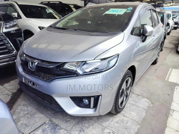 Honda Fit 2017 Silver