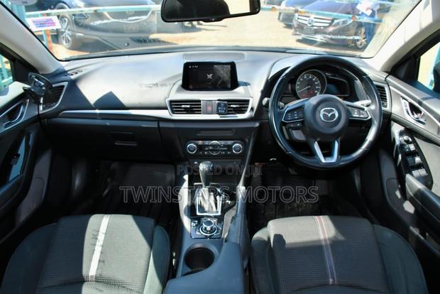 Mazda Axela 2019 Gray